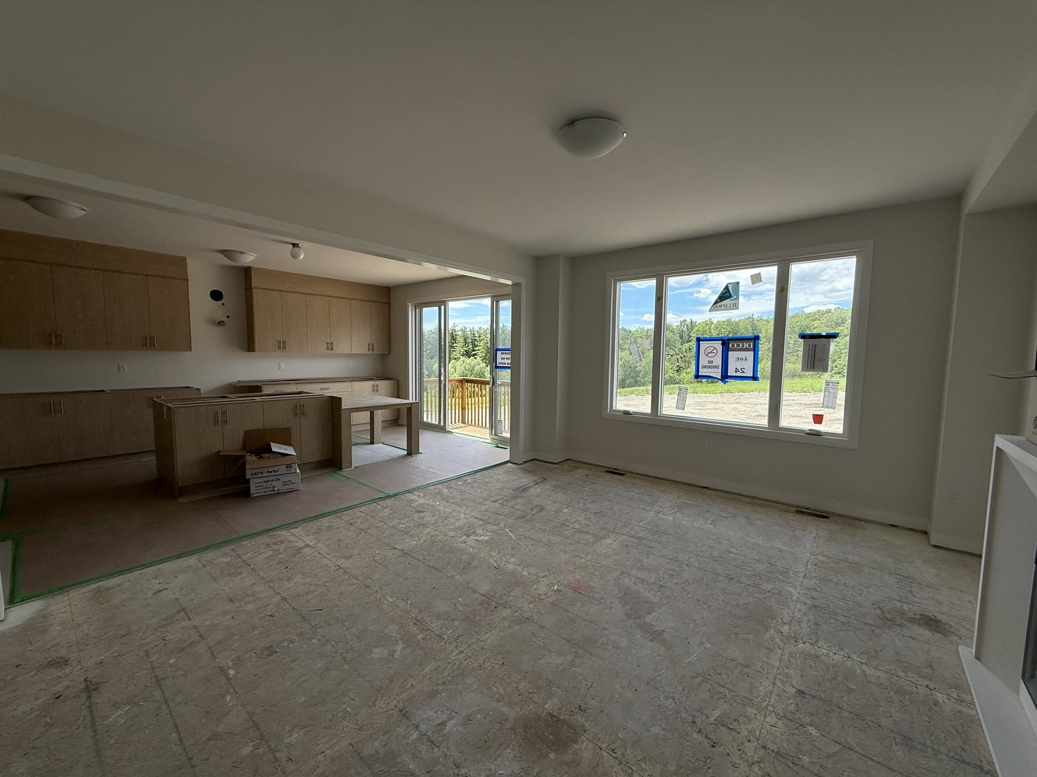 Seatonville Detached Assignment Sale - 4 bed 3.5 bath photo 3