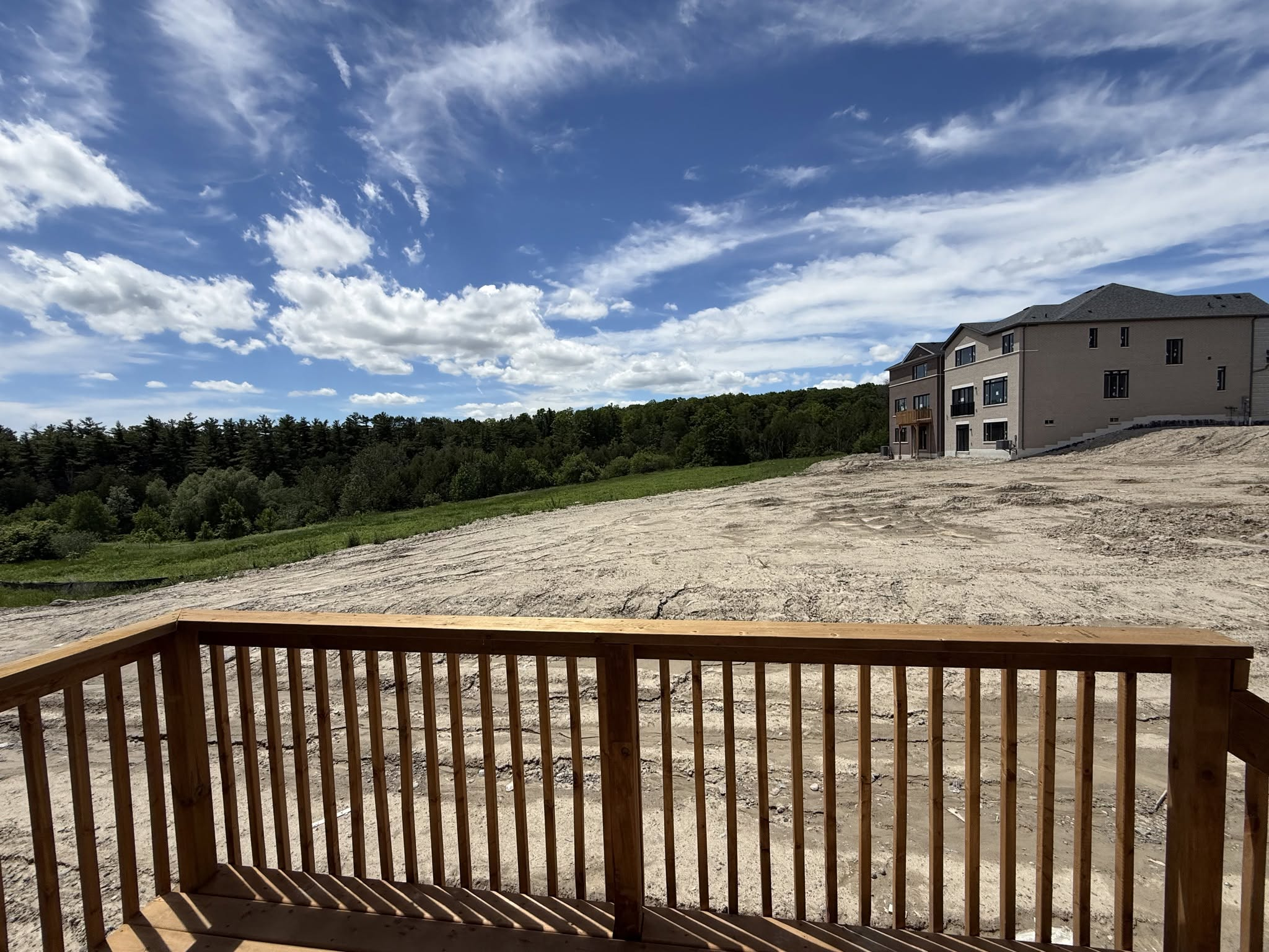 Seatonville Detached Assignment Sale - 4 bed 3.5 bath photo 5